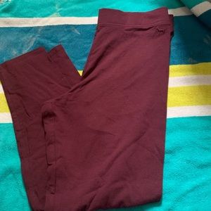 Maroon VS Pink leggings